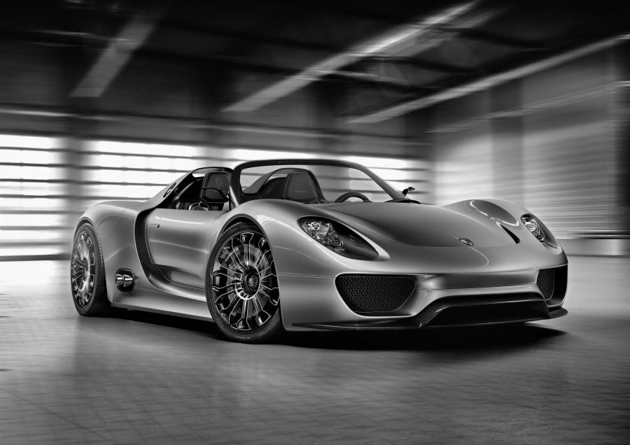  Porsche 918 Spyder Concept 2010 года  (фото 9 из 54)